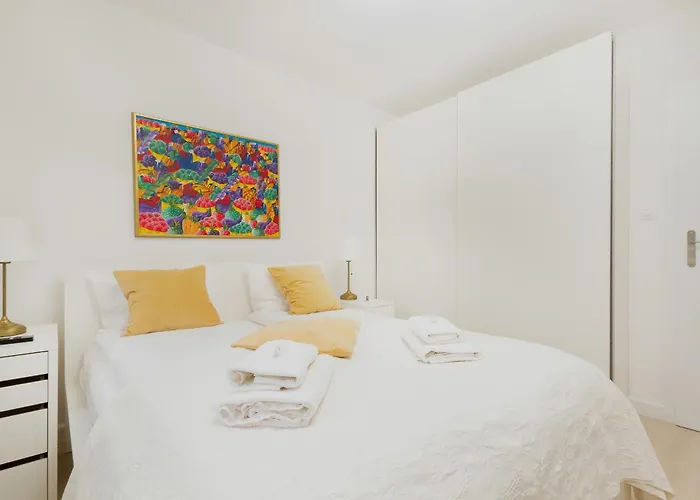 Apartment Sunny For 5 People By Renters